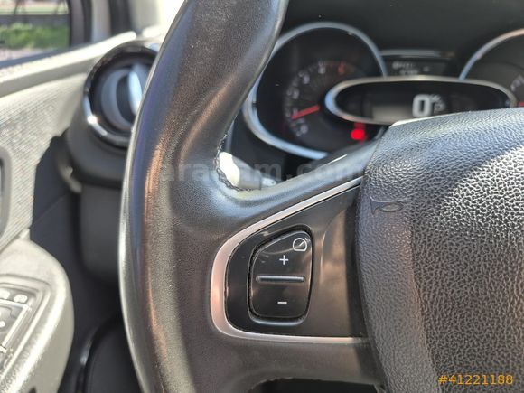 BULUT NETCAR'DAN 2017 MODEL RENAULT CLİO 1.5 dCİ TOUCH