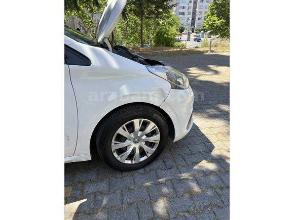 Sahibinden Peugeot 208 1.2 PureTech Active 2015 Model 