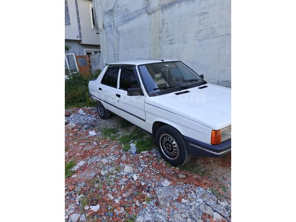 Sahibinden Renault R 9 1.4 Spring 1996 Model