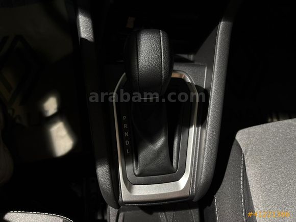 %0.99 Faiz Fırsatı ile Renault Clio 1.0 TCE Evolution %20 KDV