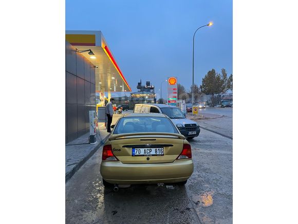 Sahibinden Ford Focus 1.6 Ambiente 2000 Model