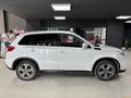Galeriden Suzuki Vitara 1.6 GLX 2016 Model Antalya 104.076 km Beyaz