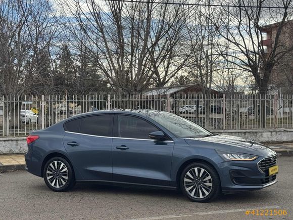 2023 FORD FOKUS 1.5 ECOBLUE TİTANIUM OTOMATİK 84_KM 12 AY TAKSİT