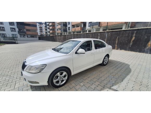 Sahibinden Skoda Octavia 1.6 TDI Elegance 2011 Model