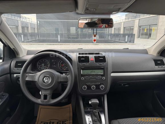 2011 VW JETTA KREDİ KARTINA 12 AY TAKSİT