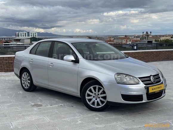 2011 VW JETTA KREDİ KARTINA 12 AY TAKSİT