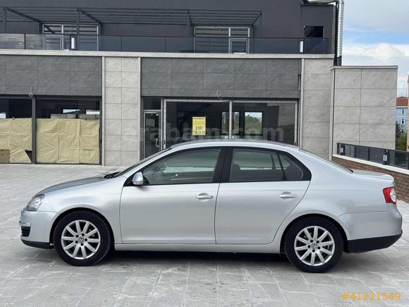 2011 VW JETTA KREDİ KARTINA 12 AY TAKSİT