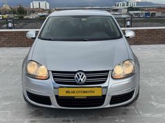 2011 VW JETTA KREDİ KARTINA 12 AY TAKSİT
