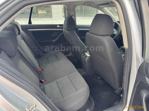 2011 VW JETTA KREDİ KARTINA 12 AY TAKSİT
