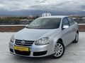 2011 VW JETTA KREDİ KARTINA 12 AY TAKSİT