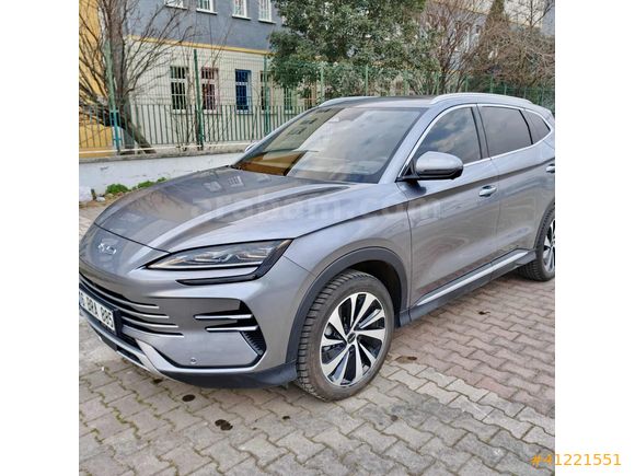 //2025 //BYD SEAL// 15BİN KMDE // HATASIZ BOYASIZ//İLK SAH