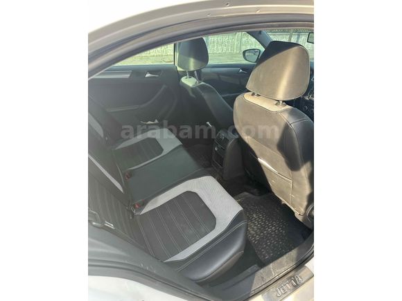 Sahibinden Volkswagen Jetta 1.4 TSi Highline 2013 Model 