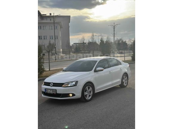 Sahibinden Volkswagen Jetta 1.4 TSi Highline 2013 Model 