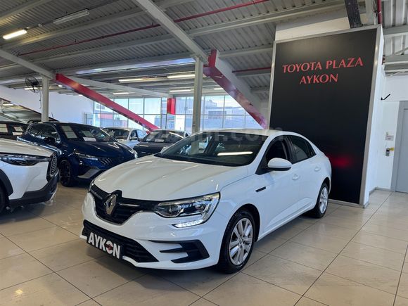 2022 RENAULT MEGANE 1.3 TCE JOY