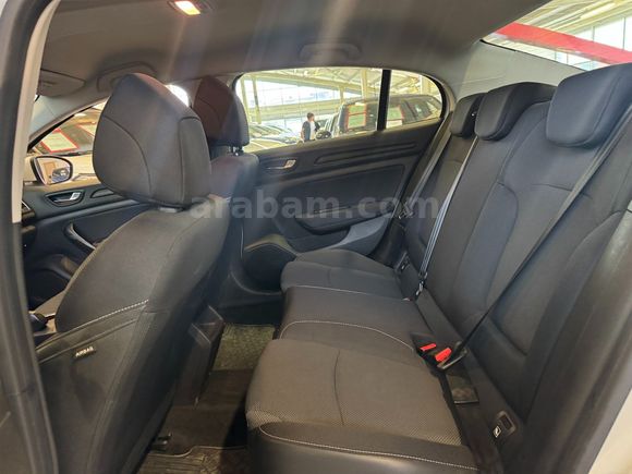 2022 RENAULT MEGANE 1.3 TCE JOY