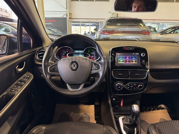 2019 RENAULT CLIO 1.5 DCI ICON