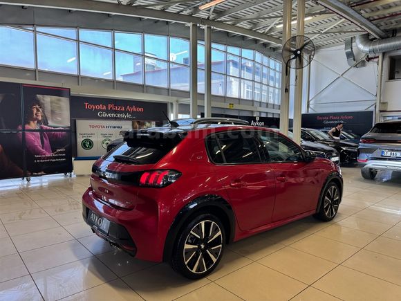 2021 PEUGEOT 208 1.2 PURETECH GT EAT8