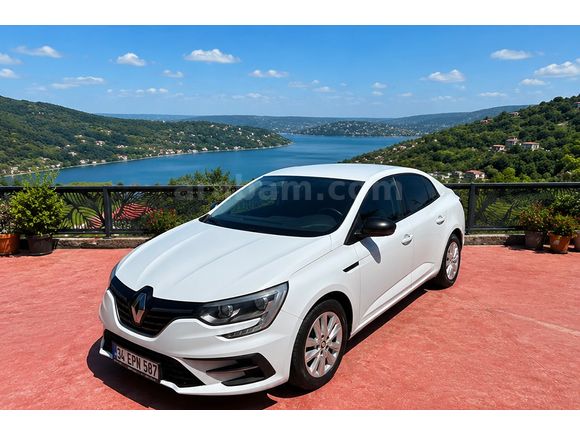 Sahibinden Renault Megane 1.3 TCe Joy 2021 Model 
