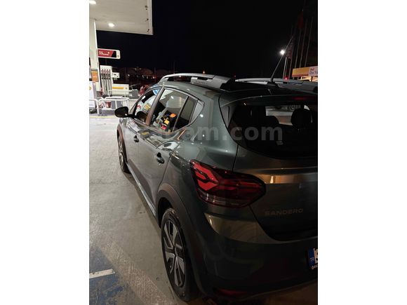 2025 model dacia sandero stepway 
