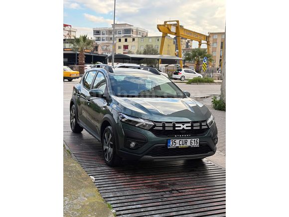 2025 model dacia sandero stepway 

