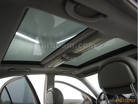AUTOMOOD'DAN MANUEL MERCEDES E220 CDI AVANGARDE TEMİZ BAKIMLI