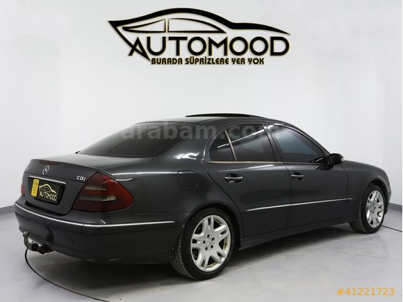 AUTOMOOD'DAN MANUEL MERCEDES E220 CDI AVANGARDE TEMİZ BAKIMLI