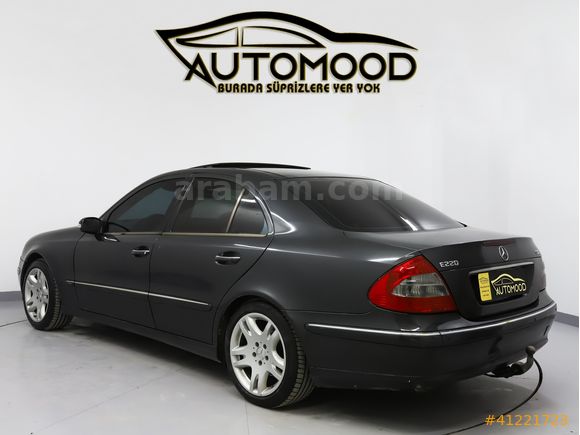 AUTOMOOD'DAN MANUEL MERCEDES E220 CDI AVANGARDE TEMİZ BAKIMLI