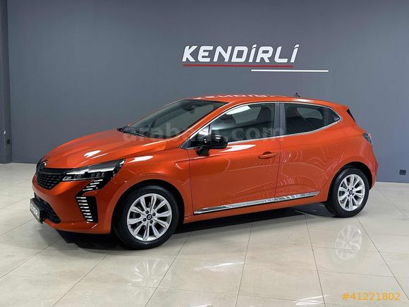 2024 CLİO 1.0 TCE EVOLUTİON X-TRONİC 22.000 KM DE LANSMAN RENGİ