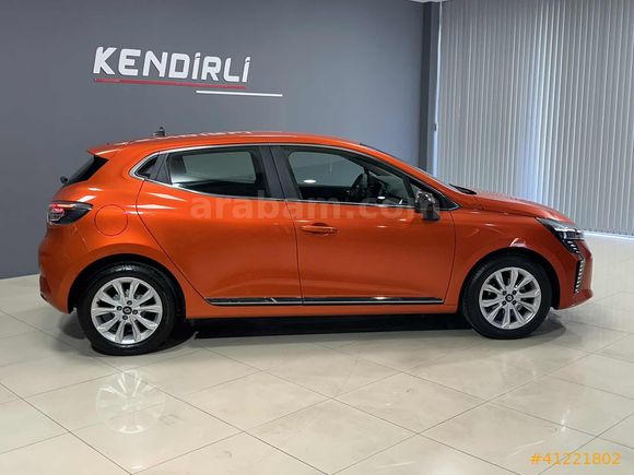 2024 CLİO 1.0 TCE EVOLUTİON X-TRONİC 22.000 KM DE LANSMAN RENGİ