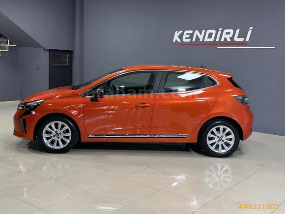 2024 CLİO 1.0 TCE EVOLUTİON X-TRONİC 22.000 KM DE LANSMAN RENGİ