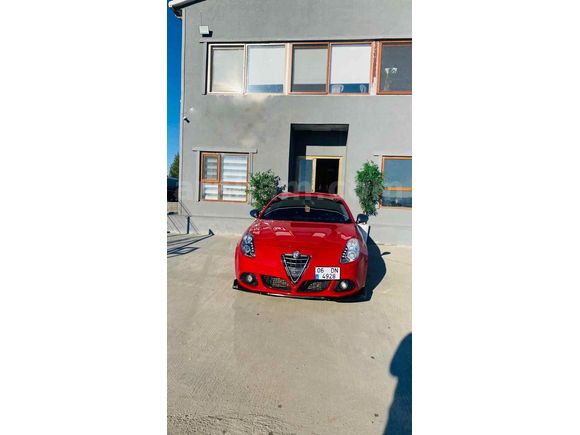 Sahibinden Alfa Romeo Giulietta 1.6 JTD Progression Plus 2015 Model  212.000 km Kırmızı 