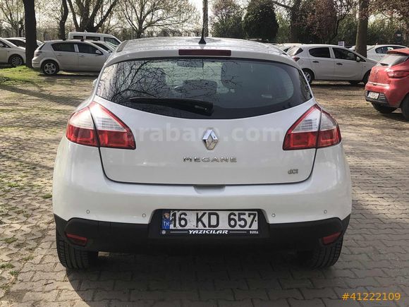 YAZICILAR'DAN 2012 MEGANE 1.5 DCİ İCON ANDROID EKRAN
