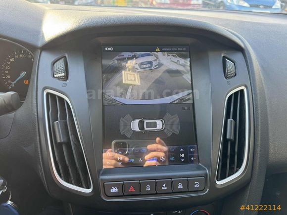 YAZICILAR'DAN 2016 FOCUS 180 BİN KM EKRANLI