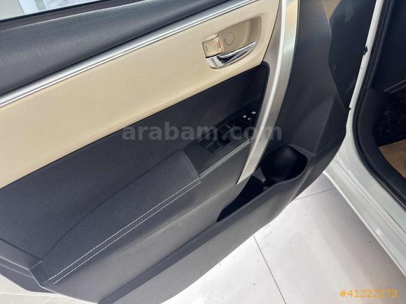 YAZICILAR'DAN COROLLA DİZEL OTOMATİK ADVANCE 134 BİN KM