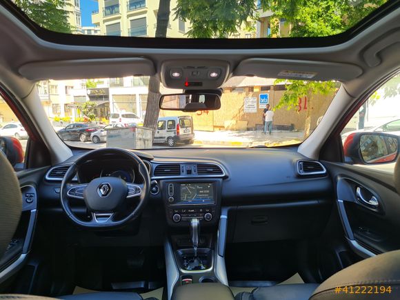 HATASIZ BOYASIZ 2017 KADJAR 1.5 DCI İCON CAM TAVAN DERİ KOLTUK