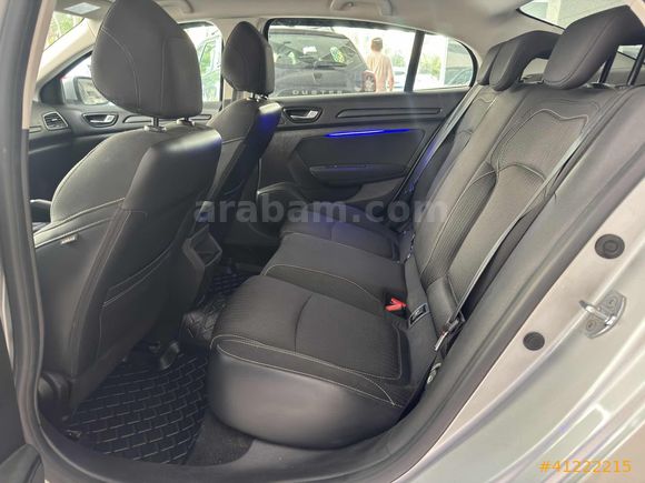 YAZICILAR'DAN 2020 MEGANE 147 BİN KM TOUCH OTOMATİK