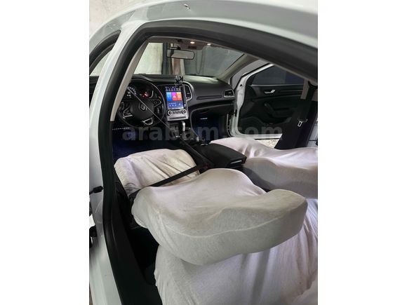Sahibinden Renault Megane 1.5 Blue DCI Touch 2020 Model 