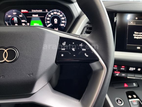 AUDI Q4 40 E-TRON | HATASIZ BOYASIZ | DÜŞÜK KM | 20"JANT | K.ISITMA | MATRIX FAR VS.