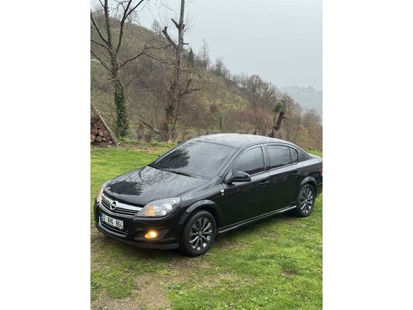 Sahibinden Opel Astra 1.6 Enjoy BENZİN/LPG YENİ MUAYENELİ 111.Yıl 2011 Model 