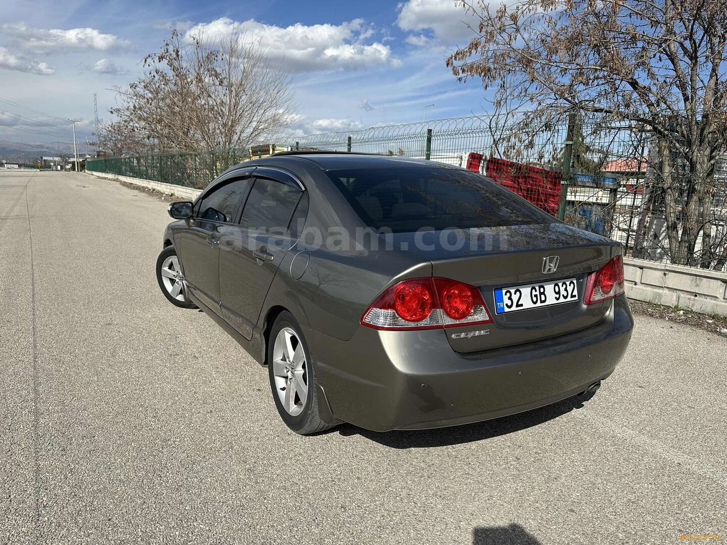 Galeriden Honda Civic 1.6i VTEC Elegance 2009 Model Isparta 160.600 km Bej 3