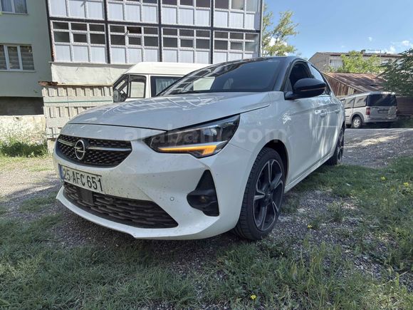 Full Donanım Corsa 1.2 T Ultimate  F1 8 ileri  Vites 