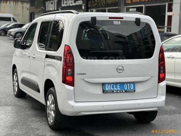 DİCLE OTO*DAN 2024 COMBO EAT8 E HATASIZ 0.98 KREDİ+TAKAS DESTEĞİ
