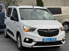 DİCLE OTO*DAN 2024 COMBO EAT8 E HATASIZ 0.98 KREDİ+TAKAS DESTEĞİ