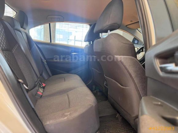 DİCLE OTO*DAN 2024 MODEL COROLLA VİSİON PLUS HATASIZ 0.59 KREDİ
