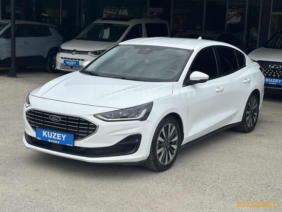 BOYASIZ!! 2023 FOCUS 1.5 ECOBLUE TİTANİUM X OTOMATİK VİTES 45.km