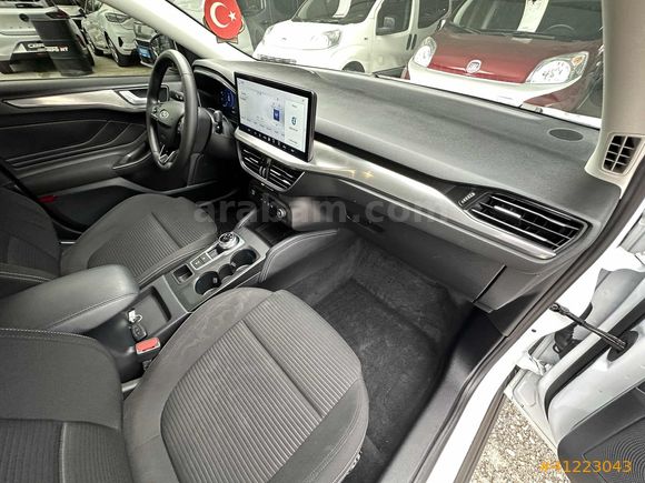 BOYASIZ!! 2023 FOCUS 1.5 ECOBLUE TİTANİUM X OTOMATİK VİTES 45.km