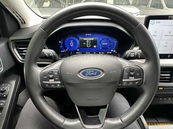 BOYASIZ!! 2023 FOCUS 1.5 ECOBLUE TİTANİUM X OTOMATİK VİTES 45.km