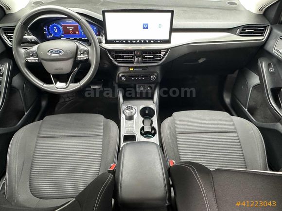 BOYASIZ!! 2023 FOCUS 1.5 ECOBLUE TİTANİUM X OTOMATİK VİTES 45.km