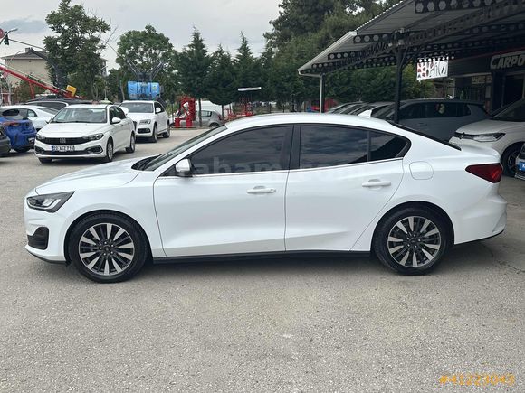 BOYASIZ!! 2023 FOCUS 1.5 ECOBLUE TİTANİUM X OTOMATİK VİTES 45.km