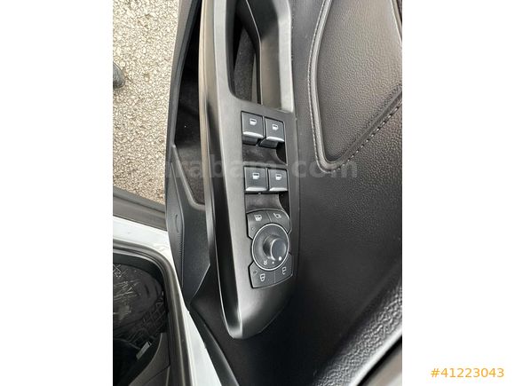 BOYASIZ!! 2023 FOCUS 1.5 ECOBLUE TİTANİUM X OTOMATİK VİTES 45.km